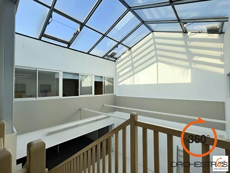 Local d'activités dans Villiers-sur-Marne à vendre - Photo de l’immeuble – Image 2 sur 8