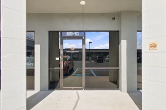 6160-6170 Ulmerton Rd, Clearwater, FL à louer Photo intérieure– Image 2 sur 6