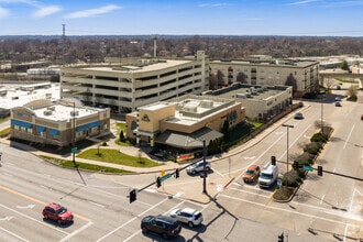 1210 Strassner Dr, Brentwood, MO - Vue aérienne  vue de carte - Image1
