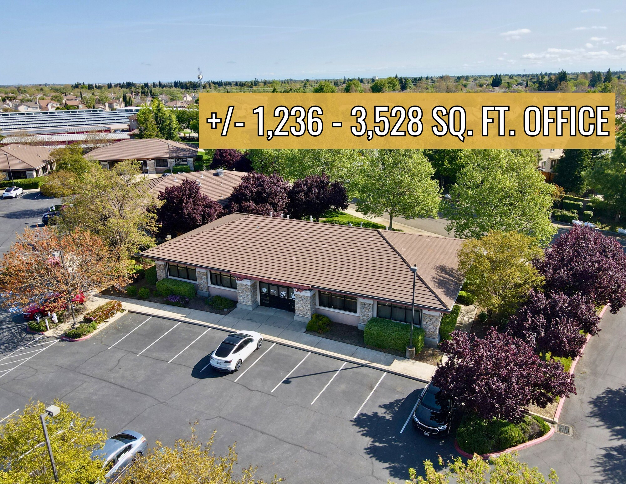 2362 Maritime Dr, Elk Grove, CA à louer Photo de l’immeuble– Image 1 sur 12