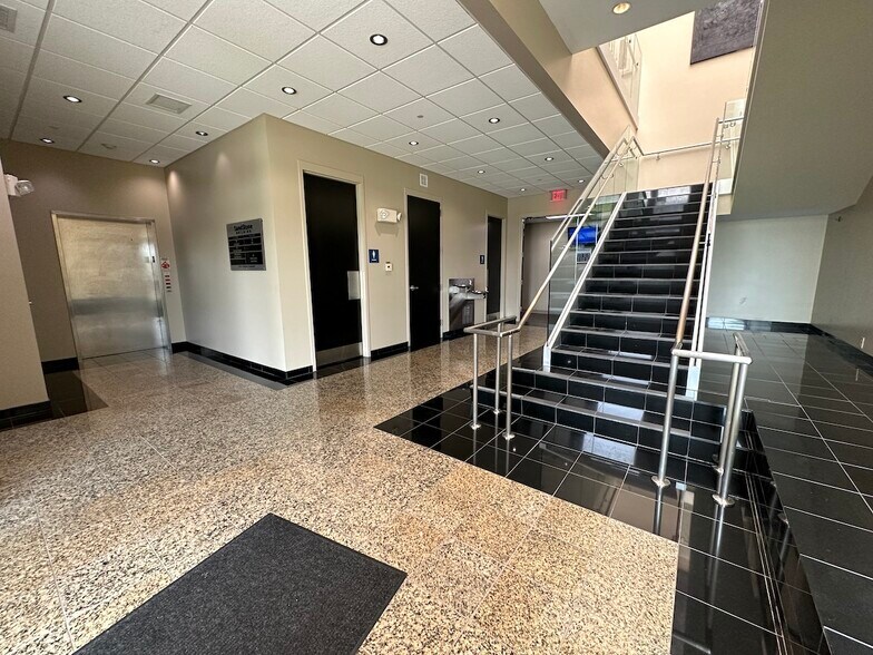 3270 Folkways Blvd, Lincoln, NE à vendre - Photo de l’immeuble – Image 3 sur 16