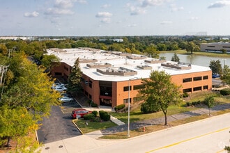 400-444 E State Pky, Schaumburg, IL - Vue aérienne  vue de carte - Image1