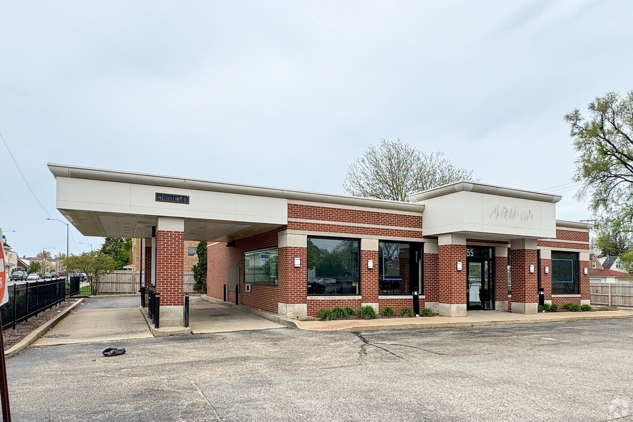 3555 N Harlem Ave, Chicago, IL à louer Photo principale– Image 1 sur 16