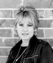 Tammy Dill