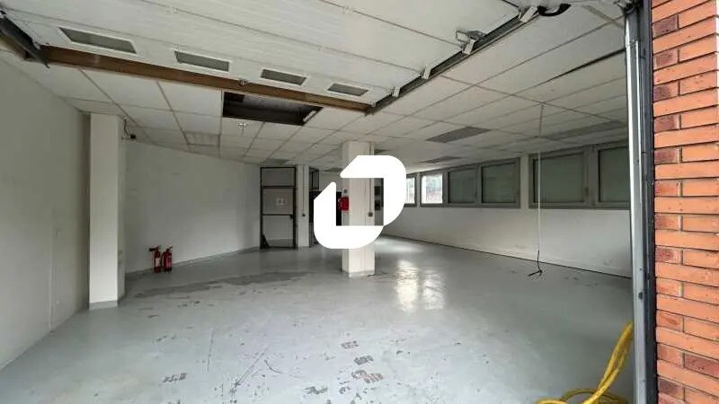 Local d’activités dans Épinay-sur-Orge à louer - Photo de l’immeuble – Image 3 sur 9