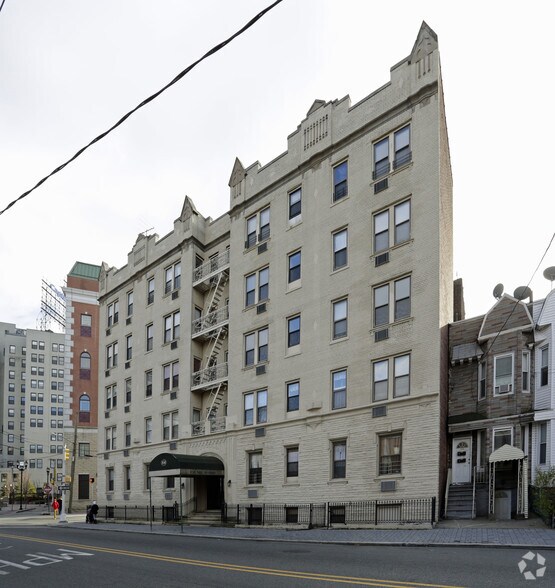 151 SIP Ave, Jersey City, NJ à vendre - Photo de l’immeuble – Image 3 sur 26