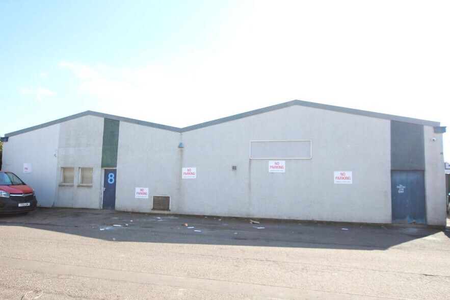 8 Grange Rd, Livingston à vendre - Photo de l’immeuble – Image 1 sur 10