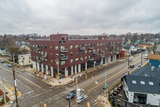 Plus de détails pour 740 Michigan St NE, Grand Rapids, MI - Local commercial à louer
