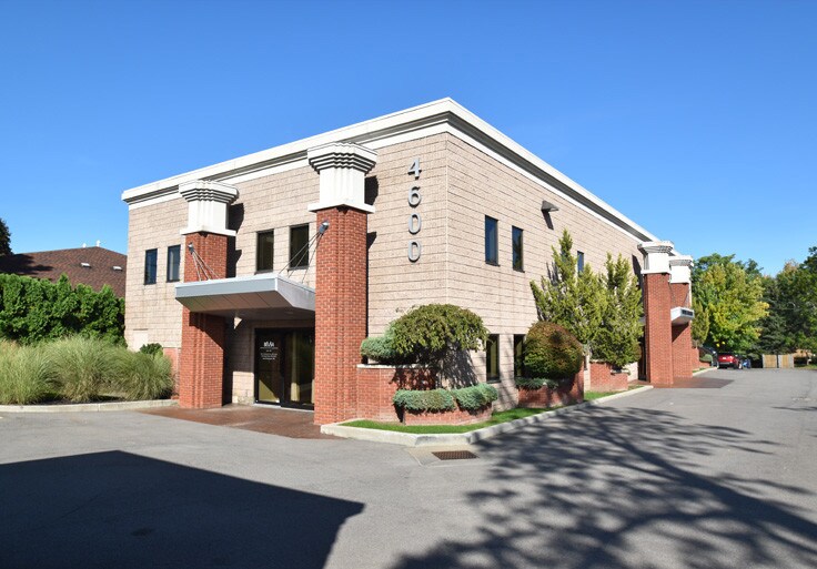 4600 Main St, Williamsville, NY à vendre Photo principale– Image 1 sur 19