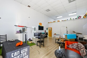 74 SW 12th Ave, Dania, FL à louer Photo intérieure– Image 1 sur 8