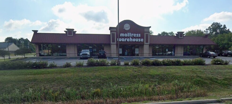 1806-1808 N Coliseum Blvd, Fort Wayne, IN à louer - Photo de l’immeuble – Image 2 sur 2