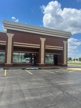 1521 N Convent St, Bourbonnais, IL à louer Photo intérieure– Image 1 sur 28