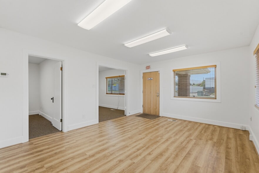 2155 E 3300 S, Salt Lake City, UT à louer - Photo intérieure – Image 3 sur 16