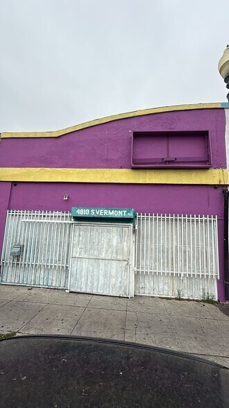 4810 S Vermont Ave, Los Angeles, CA à louer - Photo de l’immeuble – Image 2 sur 17