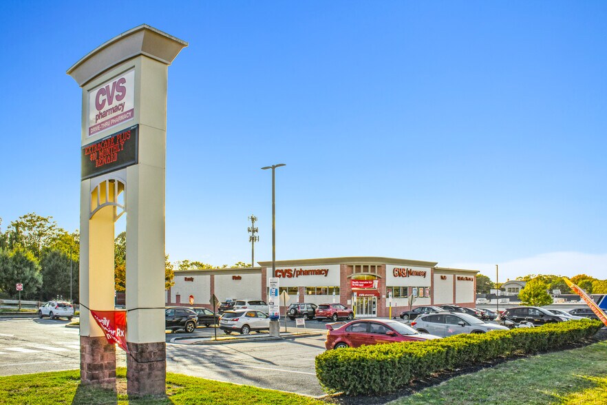 3100 Shillington Rd, Sinking Spring, PA à vendre - Photo de l’immeuble – Image 3 sur 17