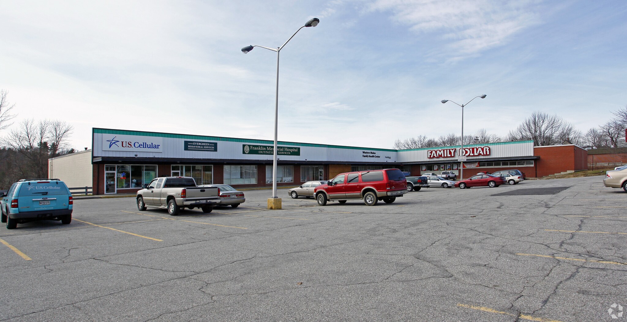 80-82 Main St, Livermore Falls, ME à louer Photo principale– Image 1 sur 6