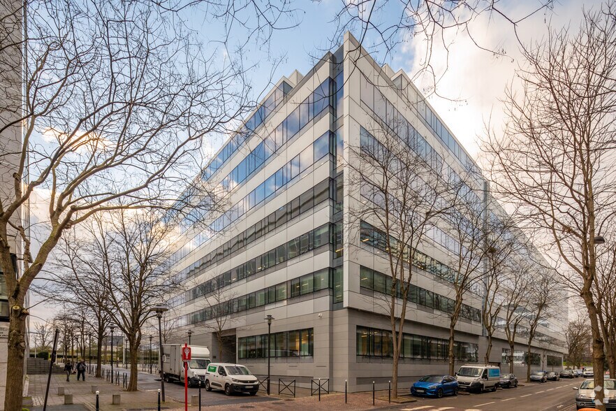 2 Rue De L'Union, Rueil-Malmaison à louer - Photo de l’immeuble – Image 3 sur 14