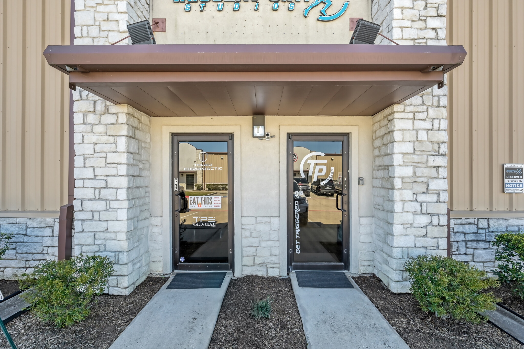 26797 Hanna Rd, Conroe, TX à louer Photo de l’immeuble– Image 1 sur 20