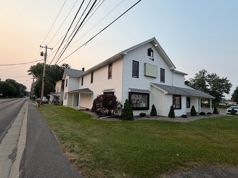 603 Ridge Rd, Webster, NY à vendre - Photo de l’immeuble – Image 3 sur 8