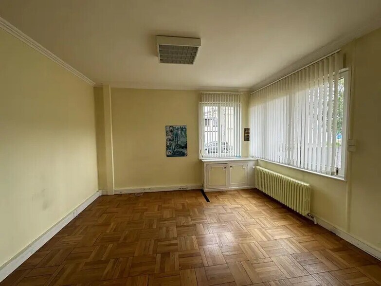 Bureau dans Luisant à louer - Photo de l’immeuble – Image 2 sur 27