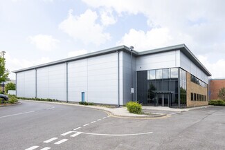 Plus de détails pour Fleming Way, Crawley - Industriel/Logistique à louer