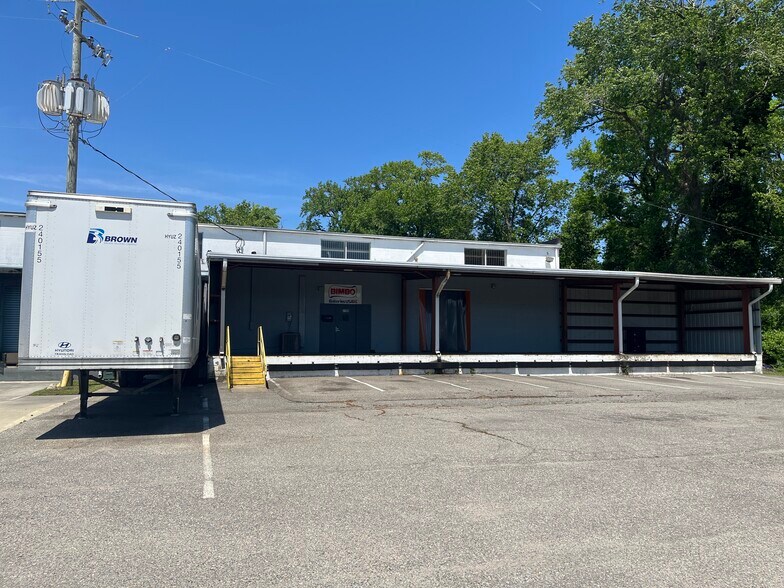 5200 City Line Rd, Hampton, VA à louer - Photo de l’immeuble – Image 3 sur 6