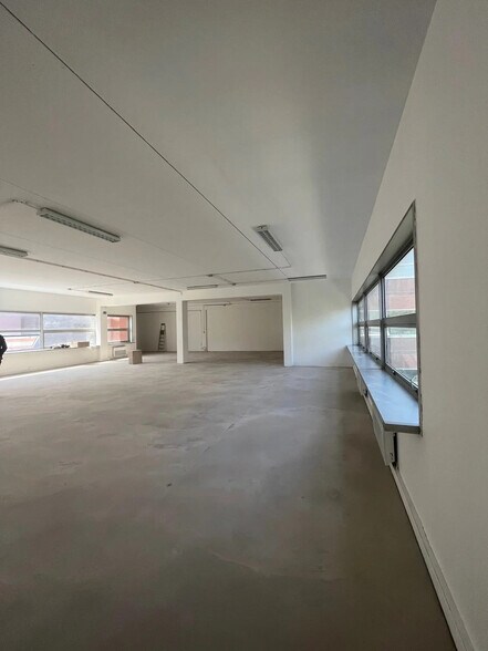 134 Rue D'Aubervilliers, Paris à louer - Photo de l’immeuble – Image 2 sur 4