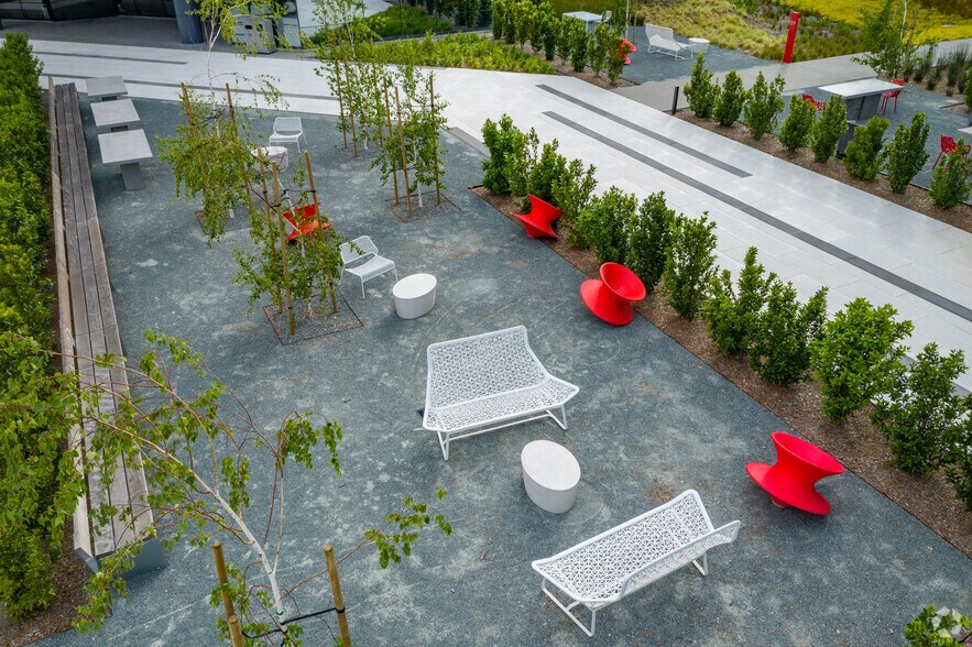 1825 S Grant St, San Mateo, CA à louer - Photo de l’immeuble – Image 3 sur 13