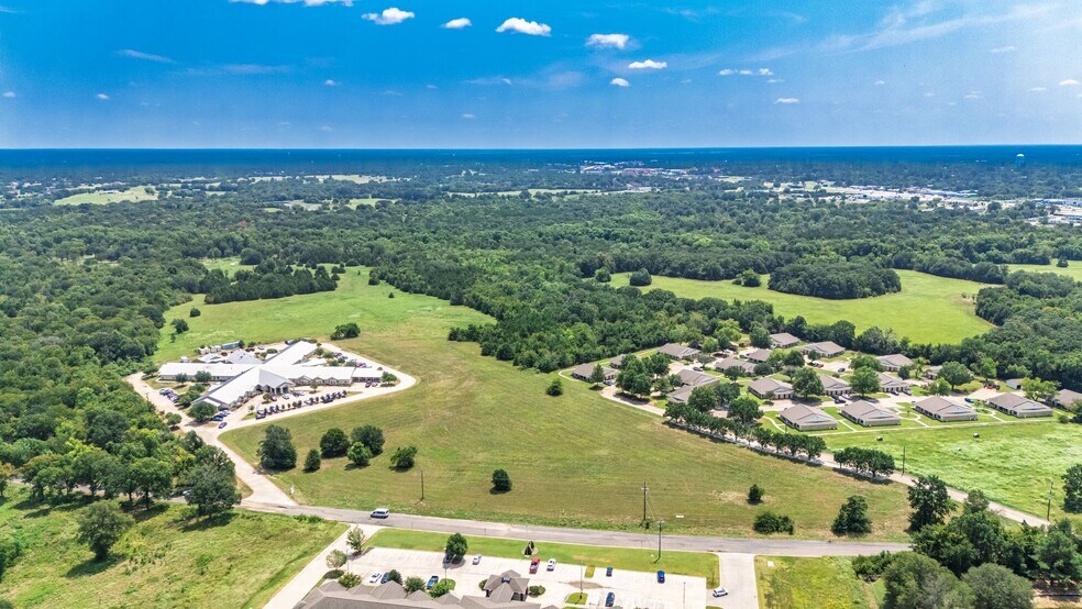 83 ac Stillhouse Rd, Paris, TX à vendre - Photo de l’immeuble – Image 2 sur 29