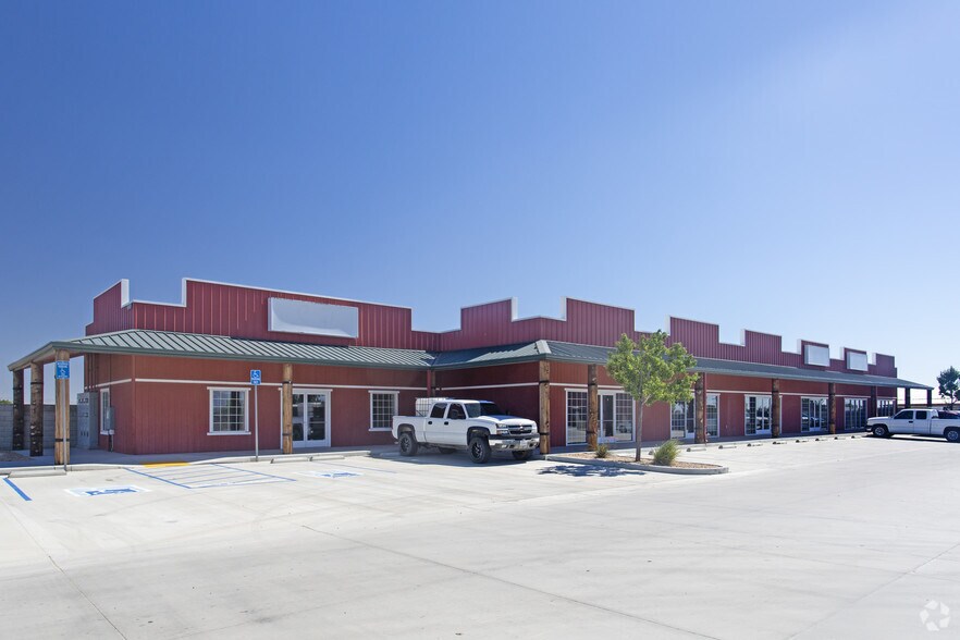 48028 90th St, Lancaster, CA à louer - Photo principale – Image 1 sur 3