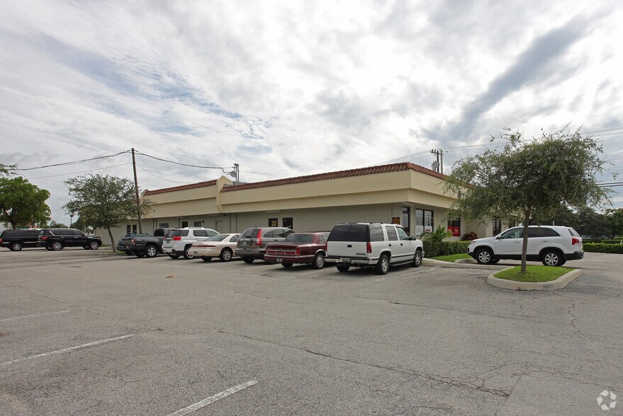 1501 2nd Ave, Boca Raton, FL à louer - Photo de l’immeuble – Image 3 sur 14