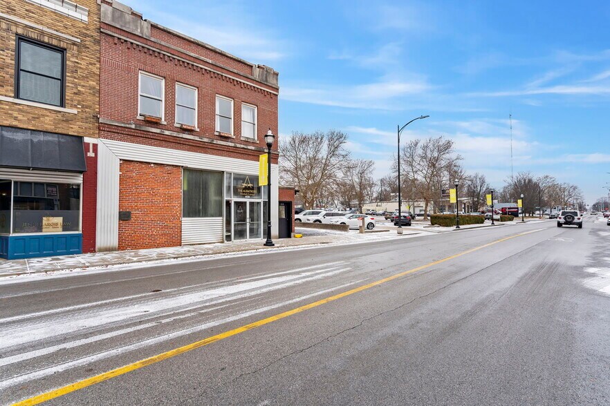 408 W Walnut St, Springfield, MO à louer - Photo de l’immeuble – Image 3 sur 35
