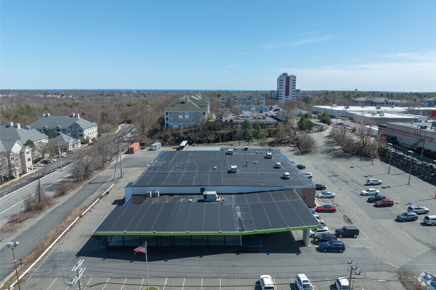 207 Highland Ave, Salem, MA à louer - Photo de l’immeuble – Image 3 sur 11