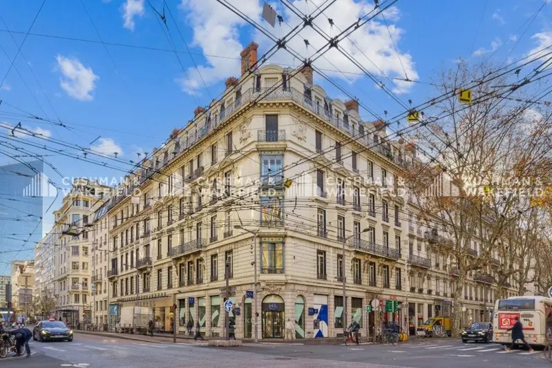 49 Avenue Maréchal De Saxe, Lyon à vendre - Photo de l’immeuble – Image 2 sur 30
