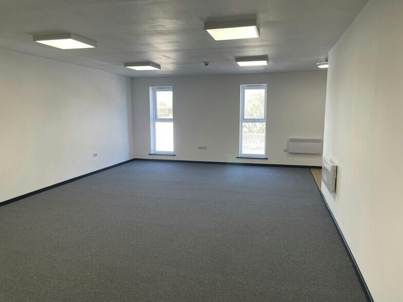 Greenside Way, Manchester à louer - Photo intérieure – Image 3 sur 12