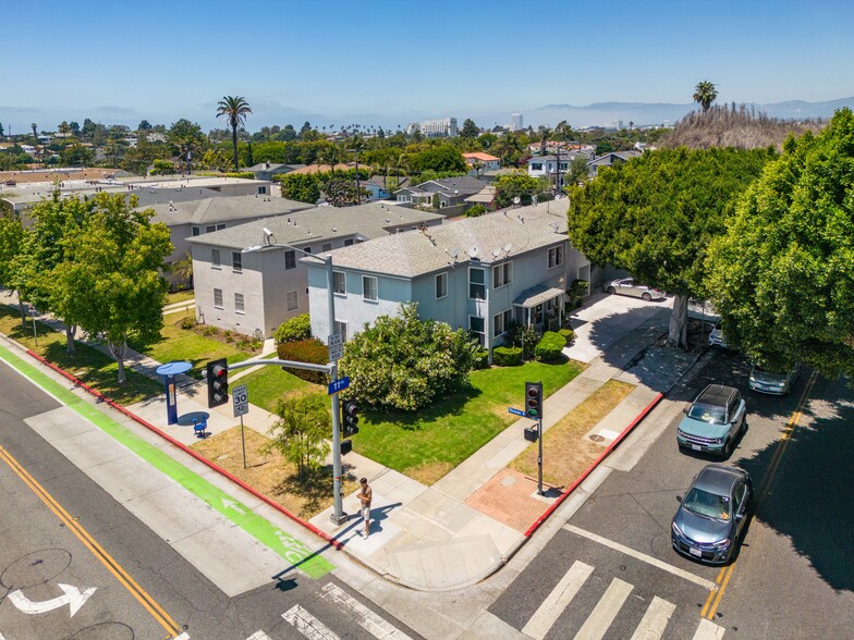 1047 Ocean Park Blvd, Santa Monica, CA à vendre - Photo de l’immeuble – Image 2 sur 7