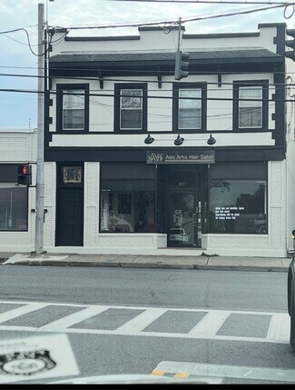 Plus de détails pour 822 Post Rd, Scarsdale, NY - Local commercial à louer