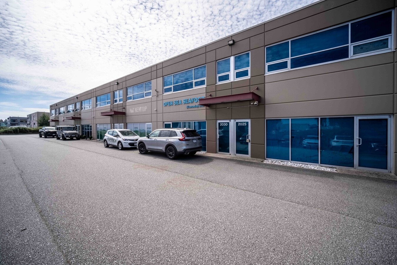 2633 Simpson Rd, Richmond, BC V6X 0B9 - Lot 2025/2030 -  - Photo intérieure - Image 2 of 24
