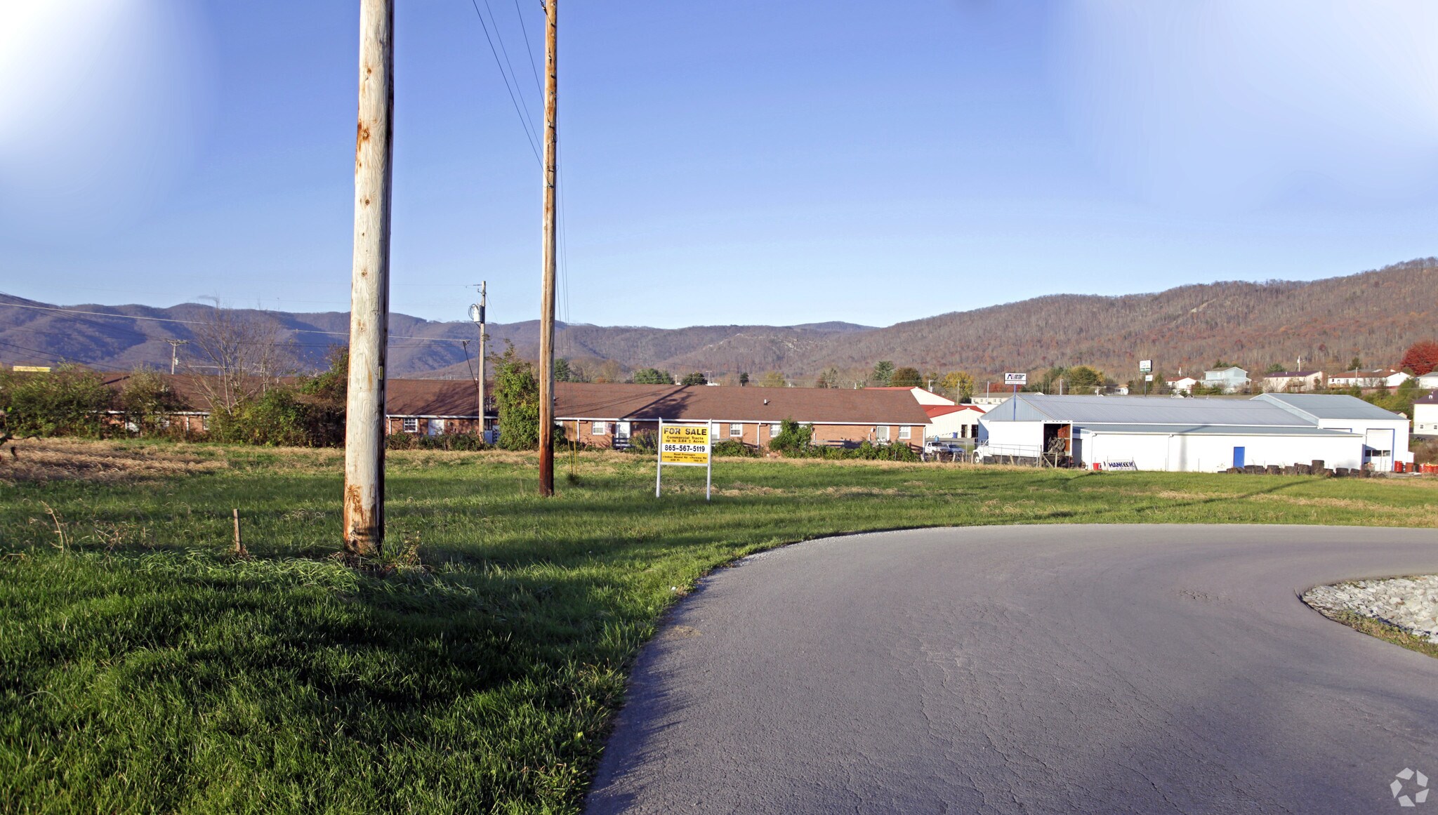 Mt Perkins Lane, LaFollette, TN à vendre Photo principale– Image 1 sur 8