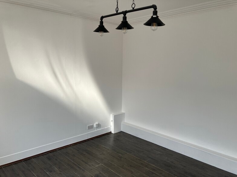 42 Broomhill Rd, Aberdeen à louer - Photo de l’immeuble – Image 3 sur 4