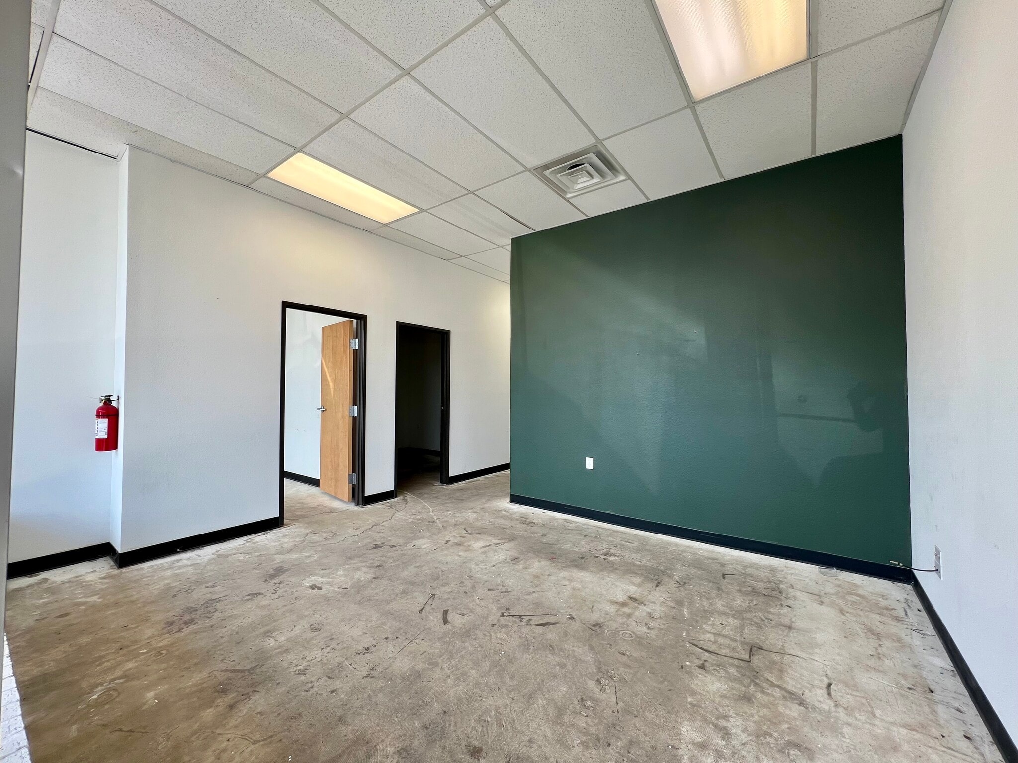 1402-1418 S Main St, Weatherford, TX à louer Photo intérieure– Image 1 sur 5