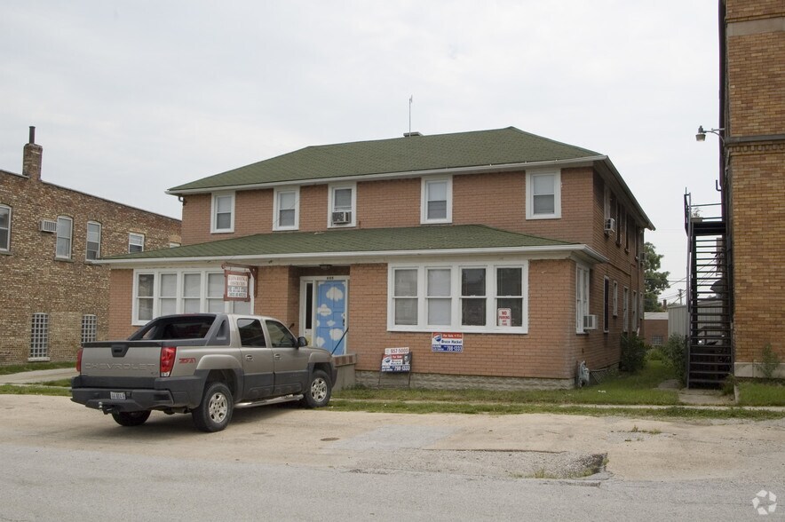 605 Reed St, Beecher, IL à vendre - Photo principale – Image 1 sur 19