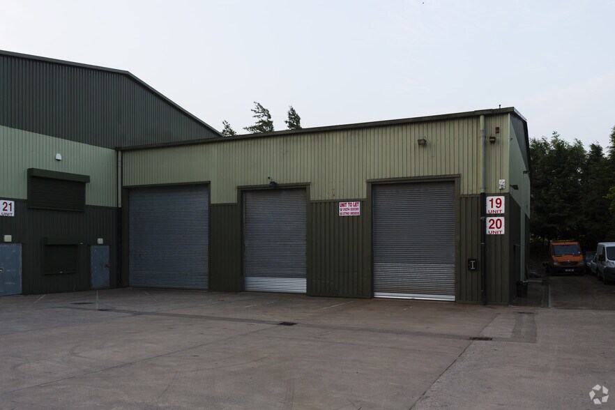 Thornton Rd, Bradford à louer - Photo principale – Image 1 sur 6