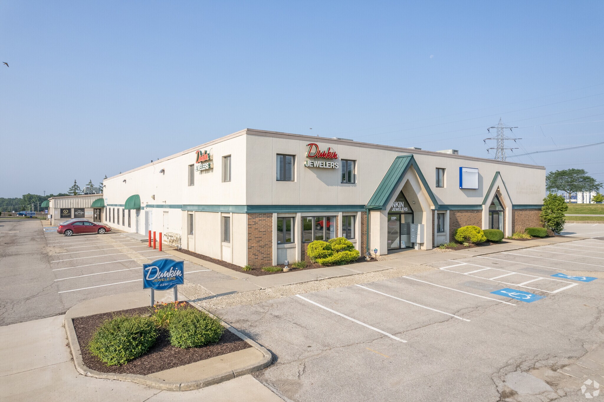 2291 W 4th St, Mansfield, OH à louer Photo de l’immeuble– Image 1 sur 15