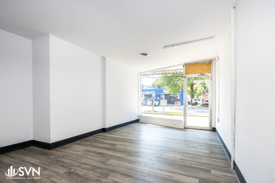 1039 N Limestone, Lexington, KY à louer - Photo de l’immeuble – Image 2 sur 13