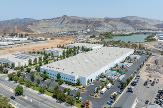 1550 Magnolia Ave, Corona, CA - Vue aérienne  vue de carte