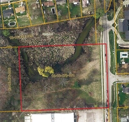 1727 Crescent Lake rd, Waterford, MI à vendre - Photo de l’immeuble – Image 3 sur 13