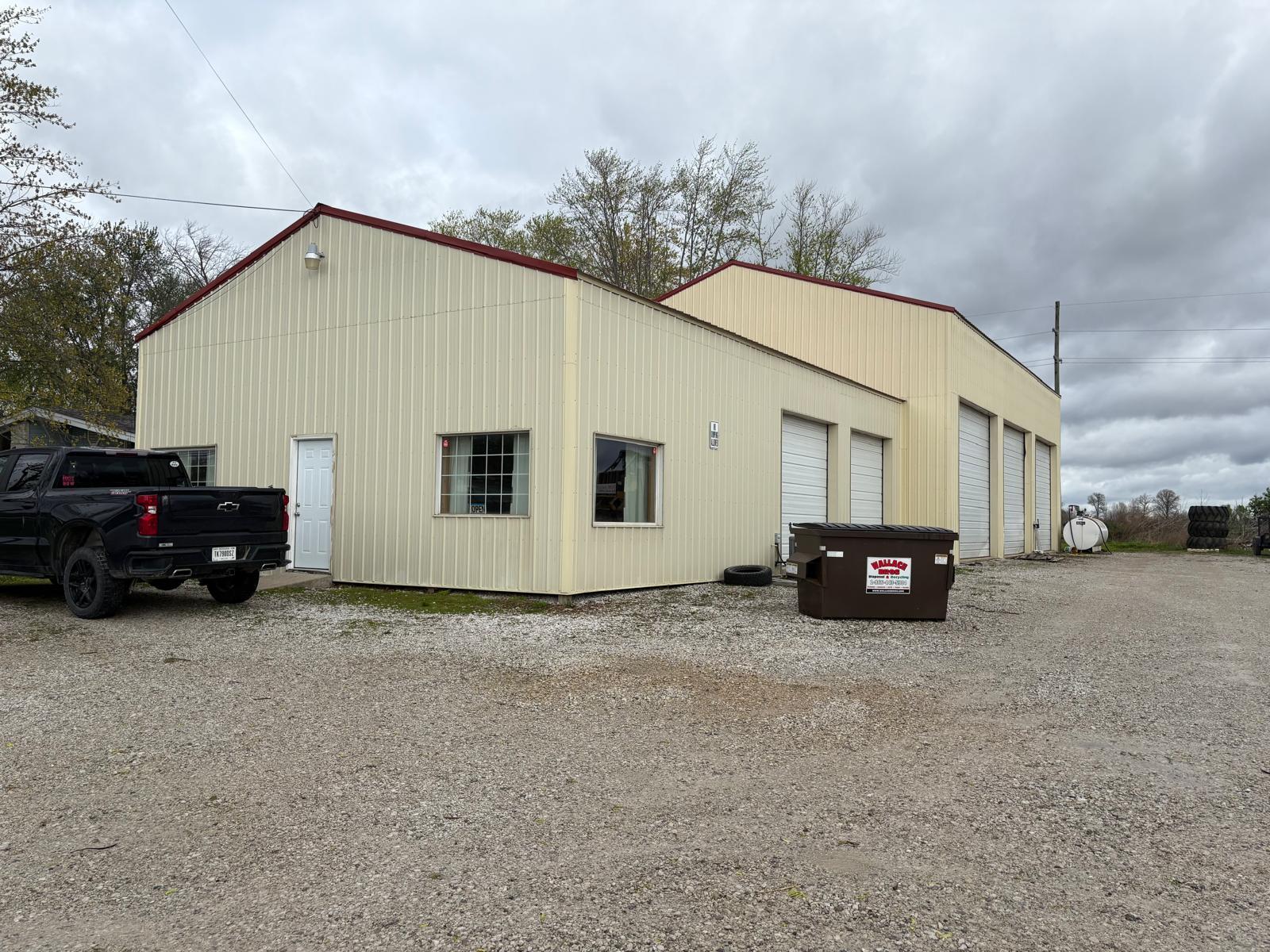 1367-0 E US Highway 40, Brazil, IN à vendre Photo principale– Image 1 sur 17
