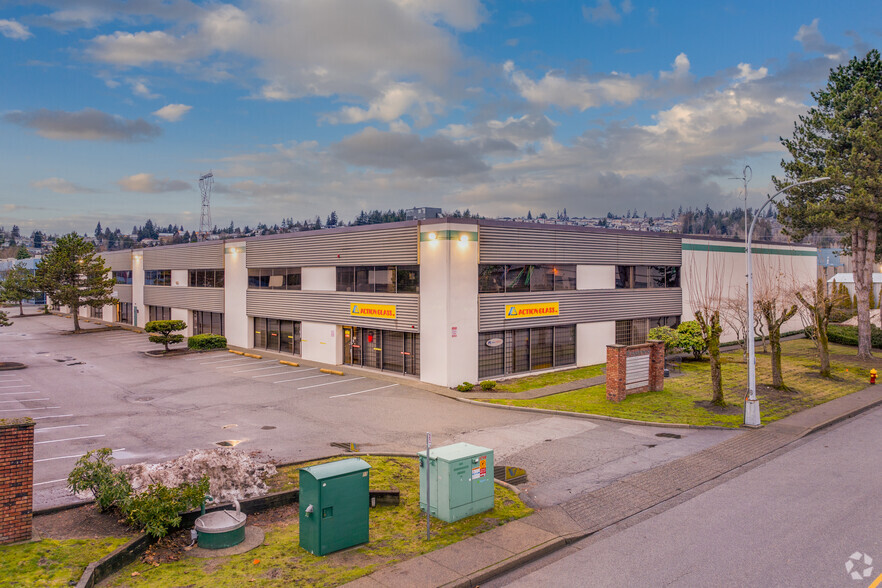 86 N Bend St, Coquitlam, BC à louer - Photo de l’immeuble – Image 3 sur 4