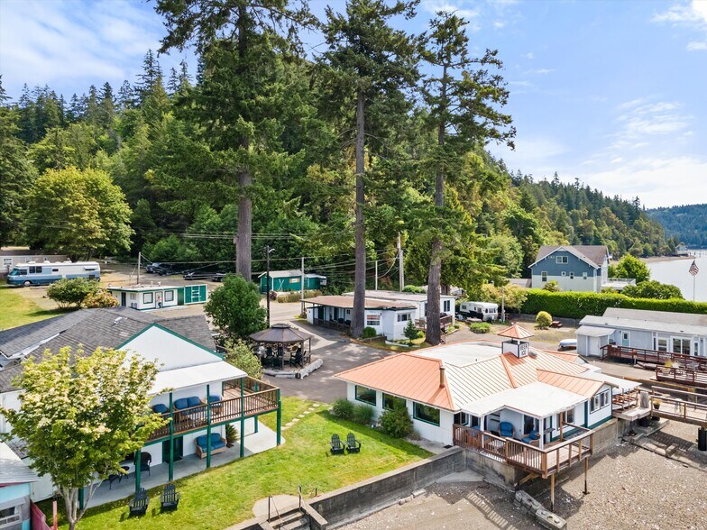 15781 NE North Shore Rd, Tahuya, WA à vendre - Photo de l’immeuble – Image 2 sur 19